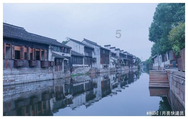 直击春运首日：“最美的路就是回家的路”